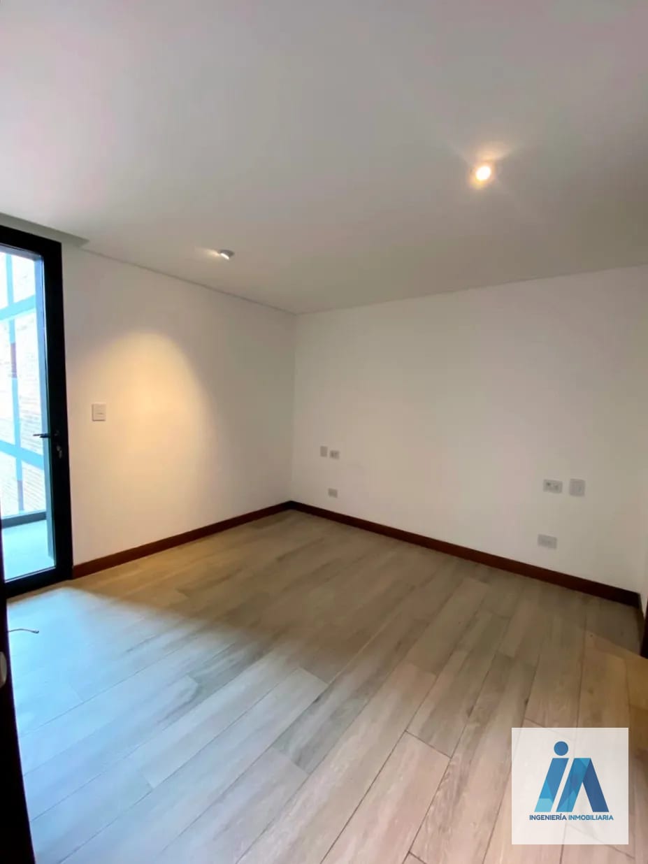 APARTAMENTO EN ALQUILER📍 Edificio Reserva Diez, Zona 10 — Apartamento en Alquiler en Zona 10, Guatemala, Ciudad — foto 9 de 17
