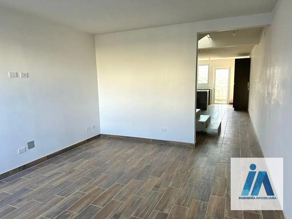 ⭕️NUEVO PRECIO TOWNHOUSE EN ALQUILER - Hacienda Real, zona 16 — Casa en Alquiler en Zona 16, Guatemala, Ciudad — foto 5 de 10