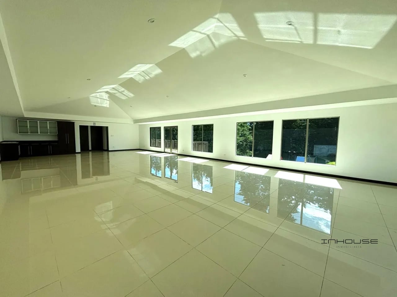 Casa en Venta en Carretera a el Salvador KM 16.5 — Casa en Venta en Carretera a El Salvador, Guatemala, Ciudad — foto 8 de 13