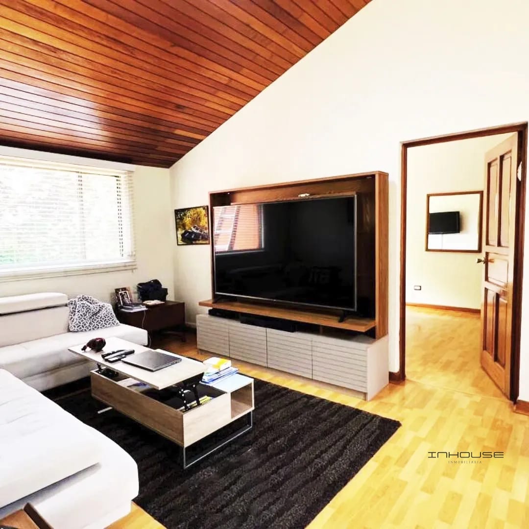 Casa en Venta Carretera a el Salvador KM 15.8 Remodelada — Casa en Venta en Carretera a El Salvador, Guatemala, Ciudad — foto 4 de 11
