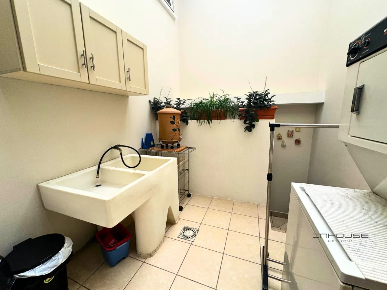 Casa en Venta en KM 19 Carretera a el Salvador — Casa en Venta en Carretera a El Salvador, Guatemala, Ciudad — foto 6 de 10