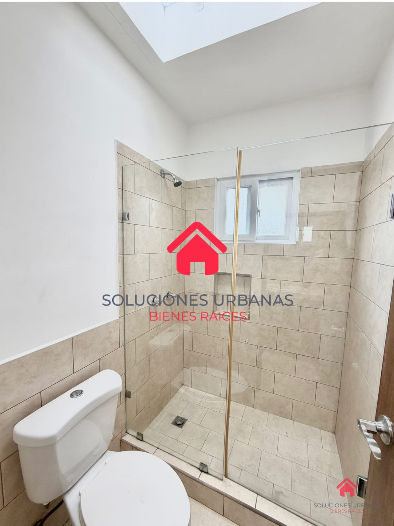 Linda Casa KM 16.5 Cruce a Olmeca — Casa en Alquiler en Bouganbilias de Arrazola, Carretera a El Salvador, Guatemala, Ciudad — foto 4 de 9