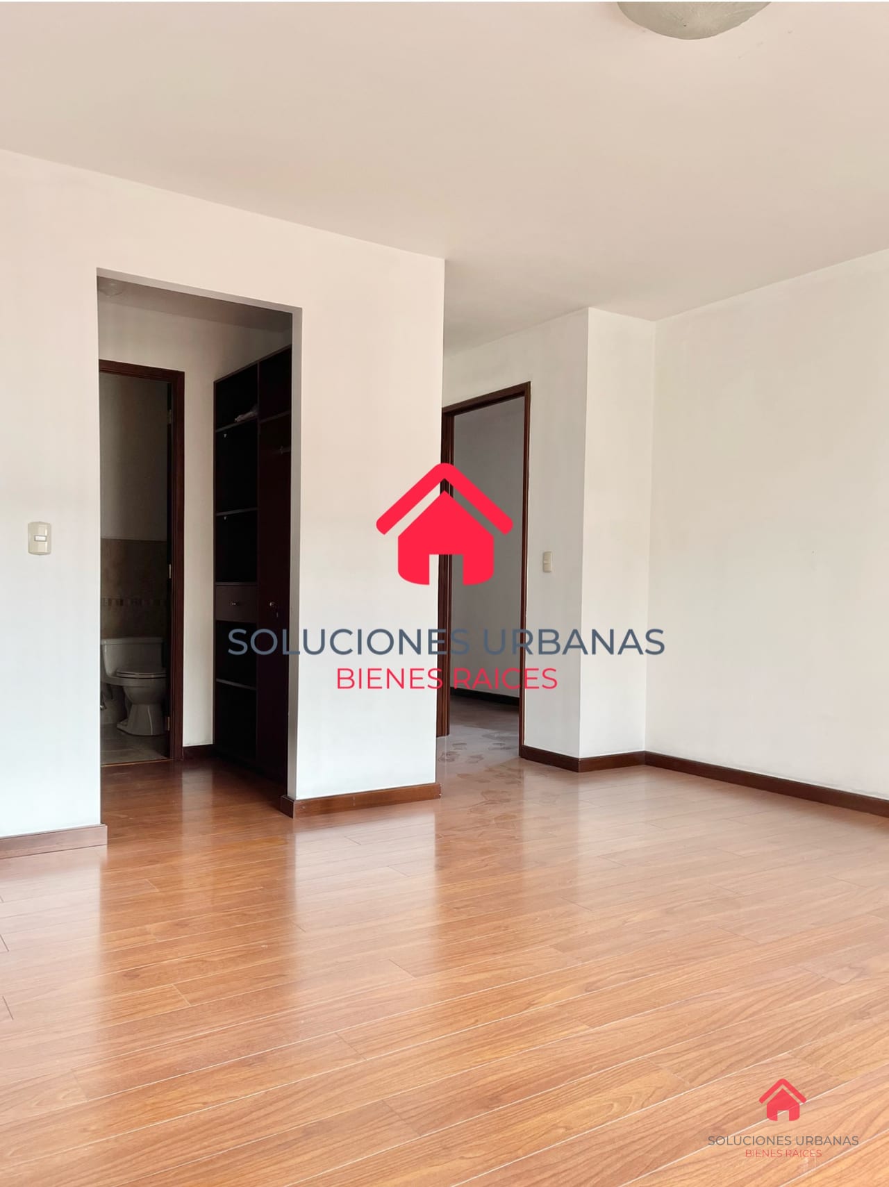 Lindo Apartamento con Sala Familiar Vivaldi — Apartamento en Venta en Vivaldi, Zona 14, Guatemala, Ciudad — foto 2 de 8