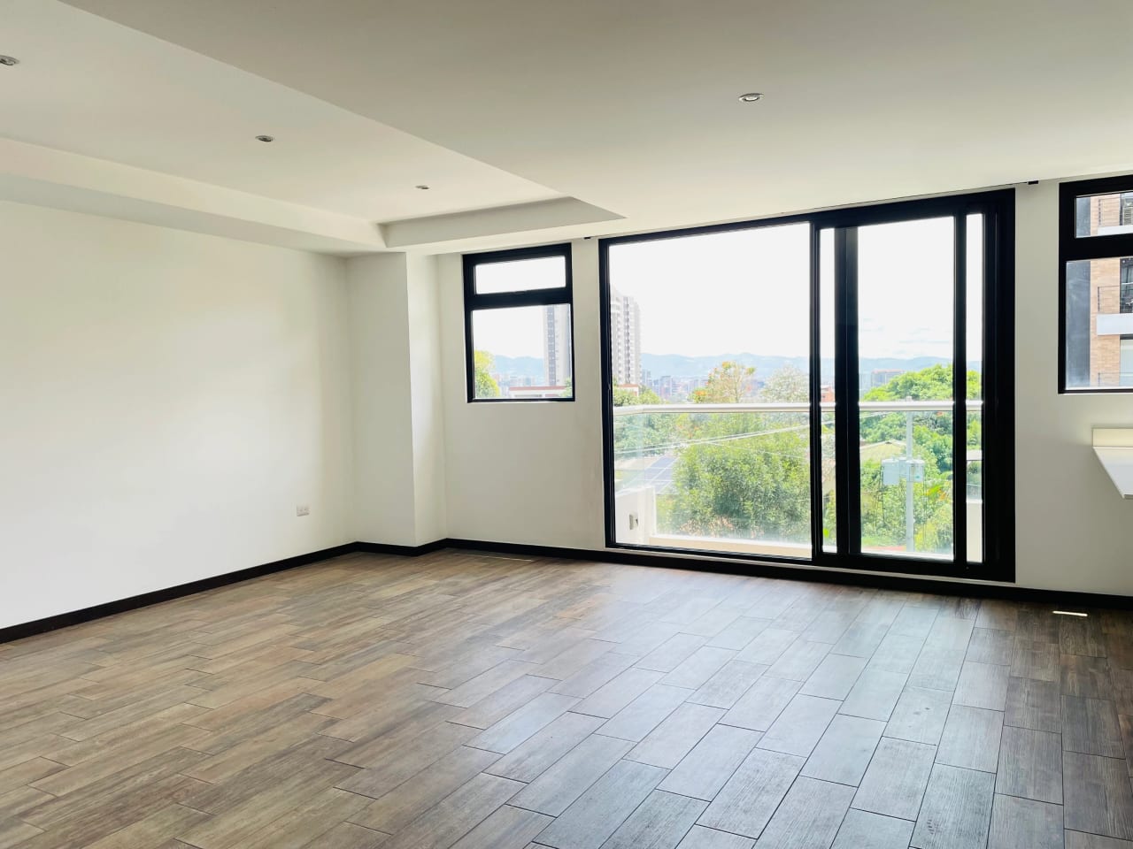 Lindo Apartamento de 2 Habitaciones en zona 15 — Apartamento en Alquiler en Vista Hermosa II, Zona 15, Guatemala, Ciudad — foto 4 de 16