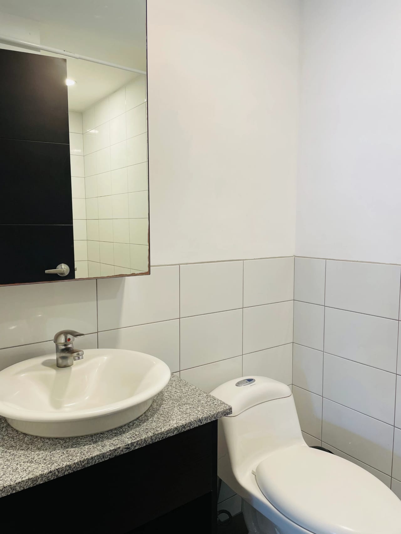 Apartamento de 1 Habitación con Jardín en zona 10 — Apartamento en Alquiler en Ciudad Vieja, Zona 10, Guatemala, Ciudad — foto 10 de 14