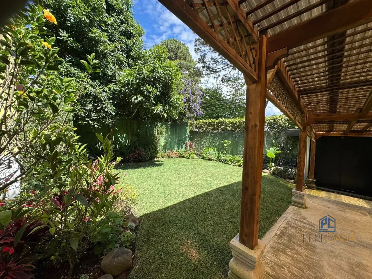 Hermosa Casa en Arrazola I — Casa en Venta en Arrazola I, Carretera a El Salvador, Guatemala, Ciudad — foto 4 de 15