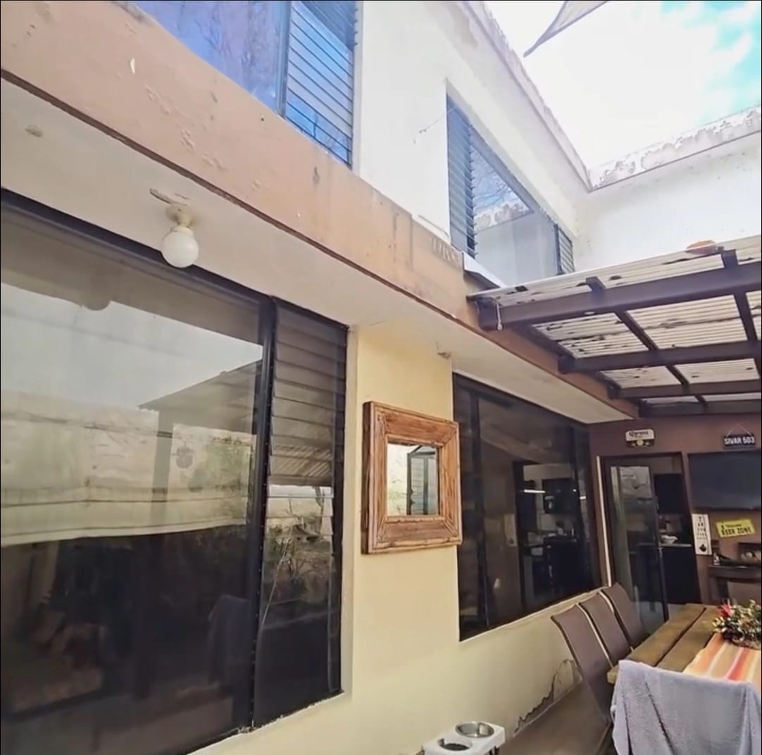 Amplia Casa en Venta en Colonia las Hojarascas Zona 1 de Mixco — Casa en Venta en Las Hojarascas, Zona 1 Mixco, Guatemala, Ciudad — foto 16 de 17