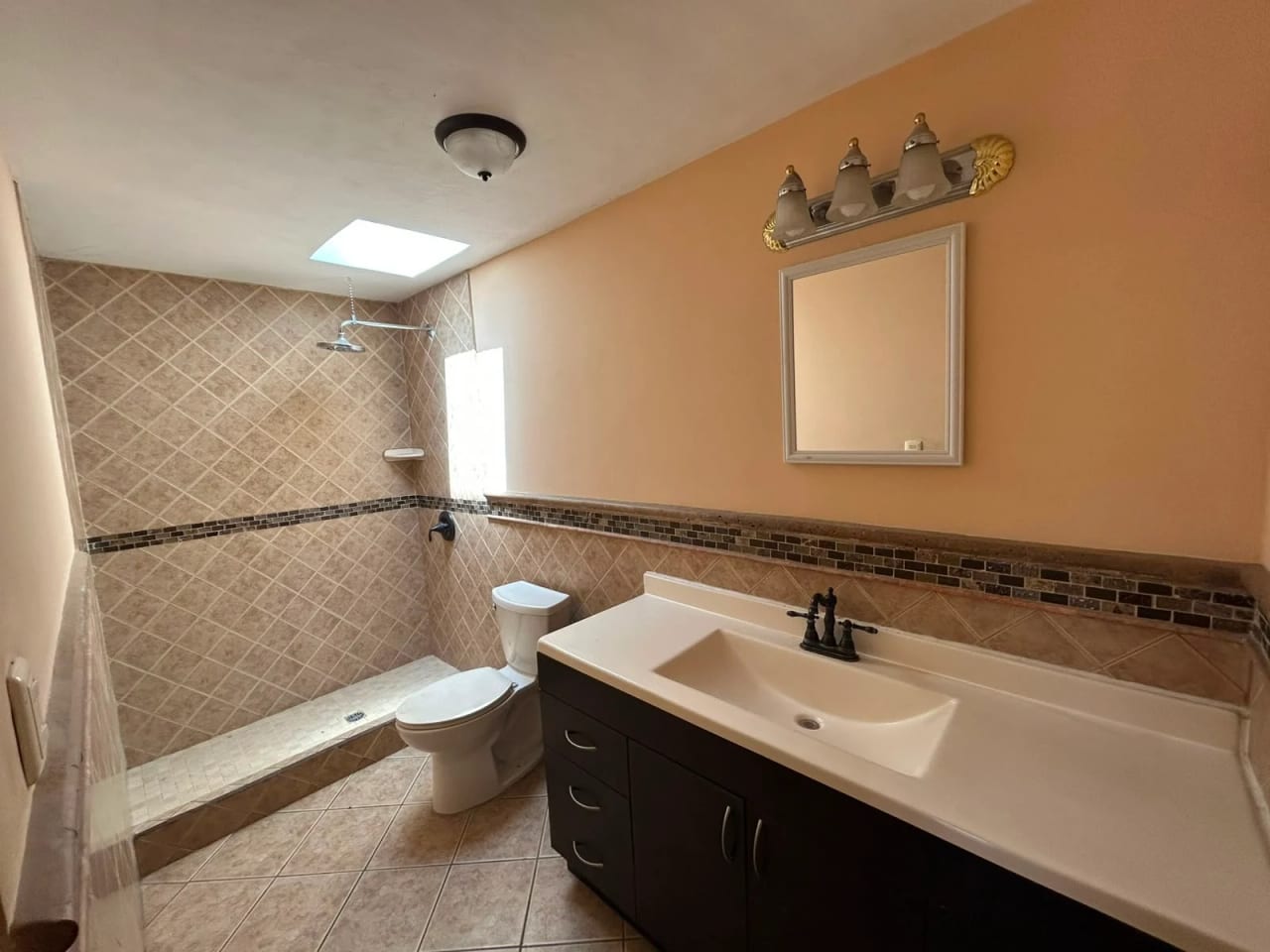 Casa en Venta en las Huertas de San Pedro Antigua — Casa en Venta en Antigua, Sacatepéquez — foto 10 de 14