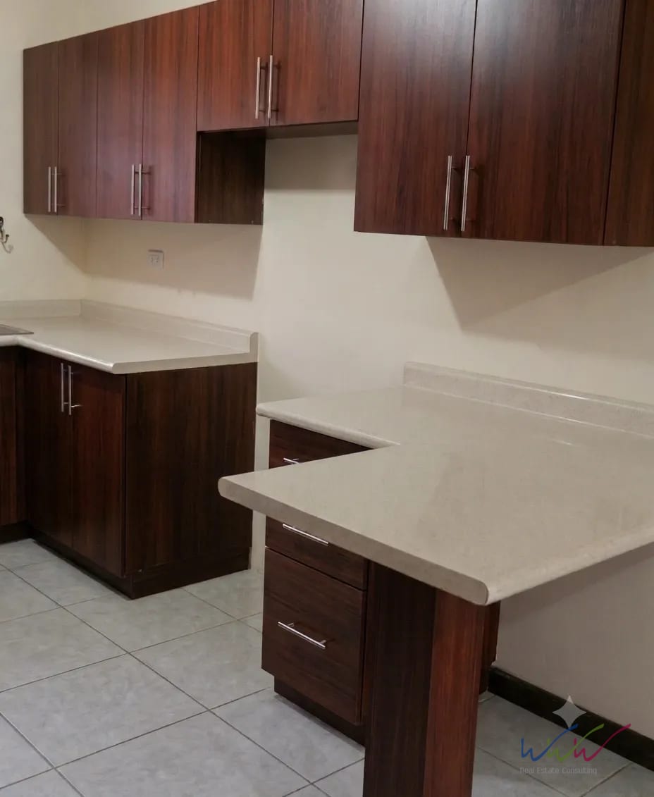 Vendo casa en Villa Capri, km 21 Carretera a El Salvador — Casa en Venta en Villa Capri, Carretera a El Salvador, Guatemala, Ciudad — foto 3 de 5
