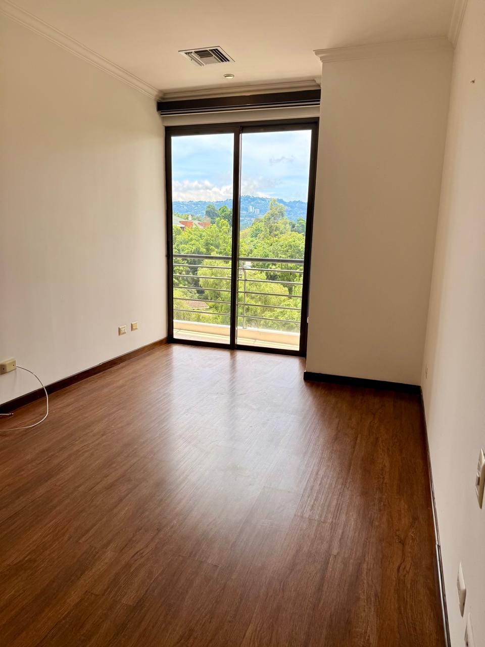 Apartamento en Renta Zona 14 — Apartamento en Alquiler en Zona 14, Guatemala, Ciudad — foto 7 de 17