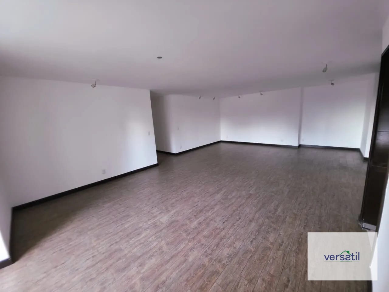 Enorme APARTAMENTO en alquiler ATTICA — Apartamento en Alquiler en Attica II, Zona 14, Guatemala, Ciudad — foto 6 de 17