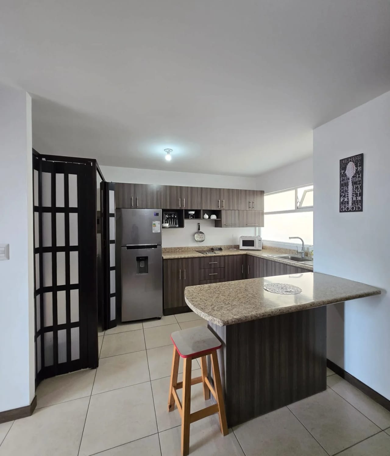 Alquilo Apartamento en Zona 11!! — Apartamento en Venta en Zona 11, Guatemala, Ciudad — foto 1 de 7