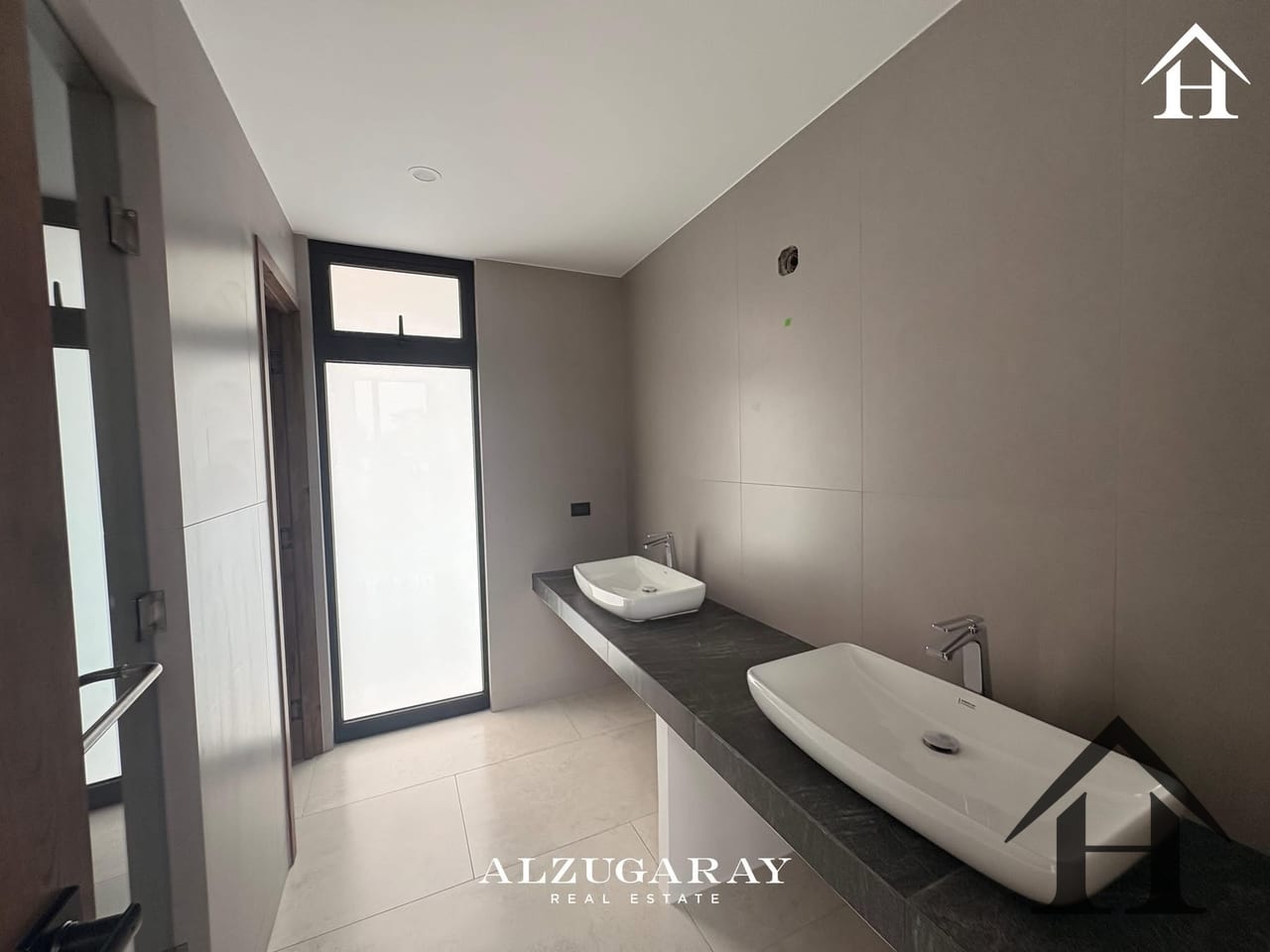 2 casas para estrenar km17.5 Carr a el salv (Cond de 2 casas) — Casa en Venta en Arrazola I, Carretera a El Salvador, Guatemala, Ciudad — foto 10 de 10