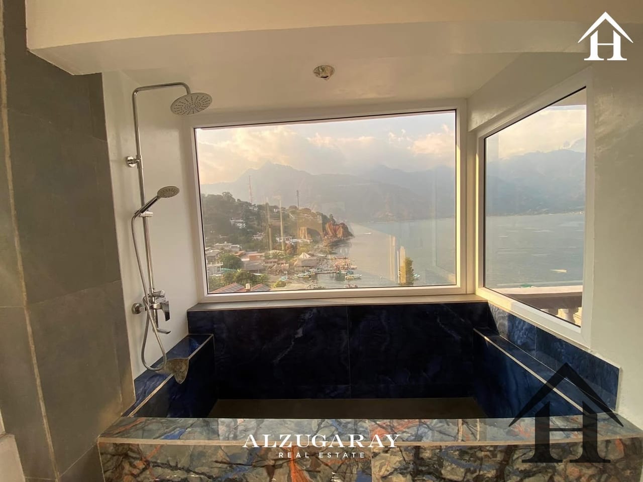 Hotel con vista al lago de Atitlan — Casa vacacional en Venta en San Pedro La Laguna, Sololá — foto 5 de 9