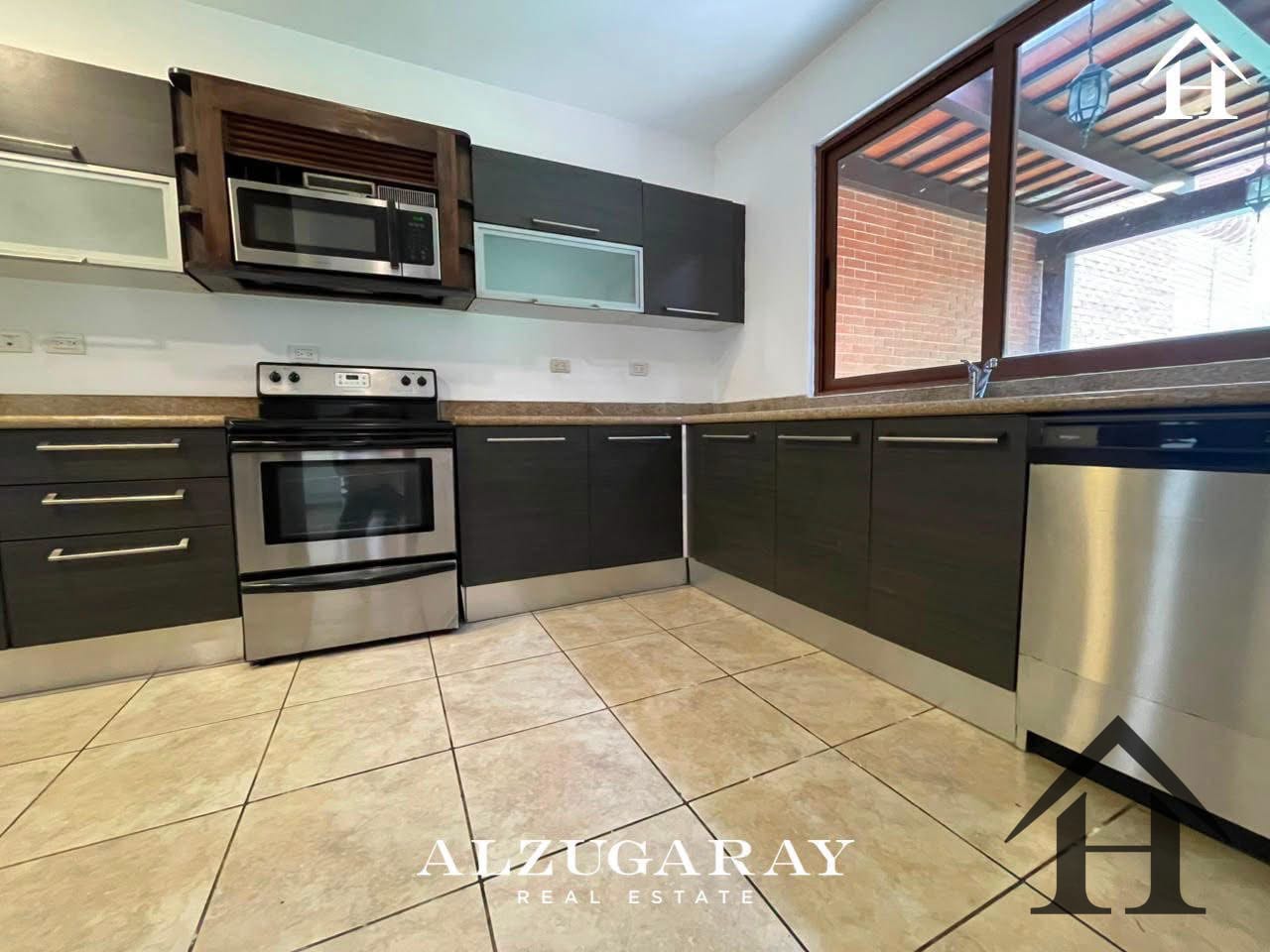 Casa en Condominio Puerta Grande km14 Carr a El Salvador — Casa en Venta en Puerta Grande, Carretera a El Salvador, Guatemala, Ciudad — foto 3 de 14