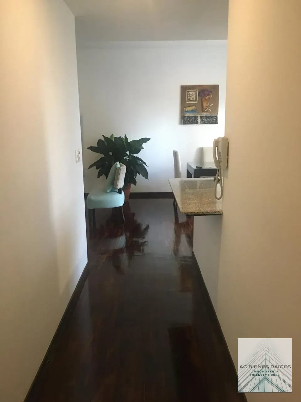 Apto amueblado de 3 hab en zona 14 — Apartamento en Alquiler en Zona 14, Guatemala, Ciudad — foto 3 de 9