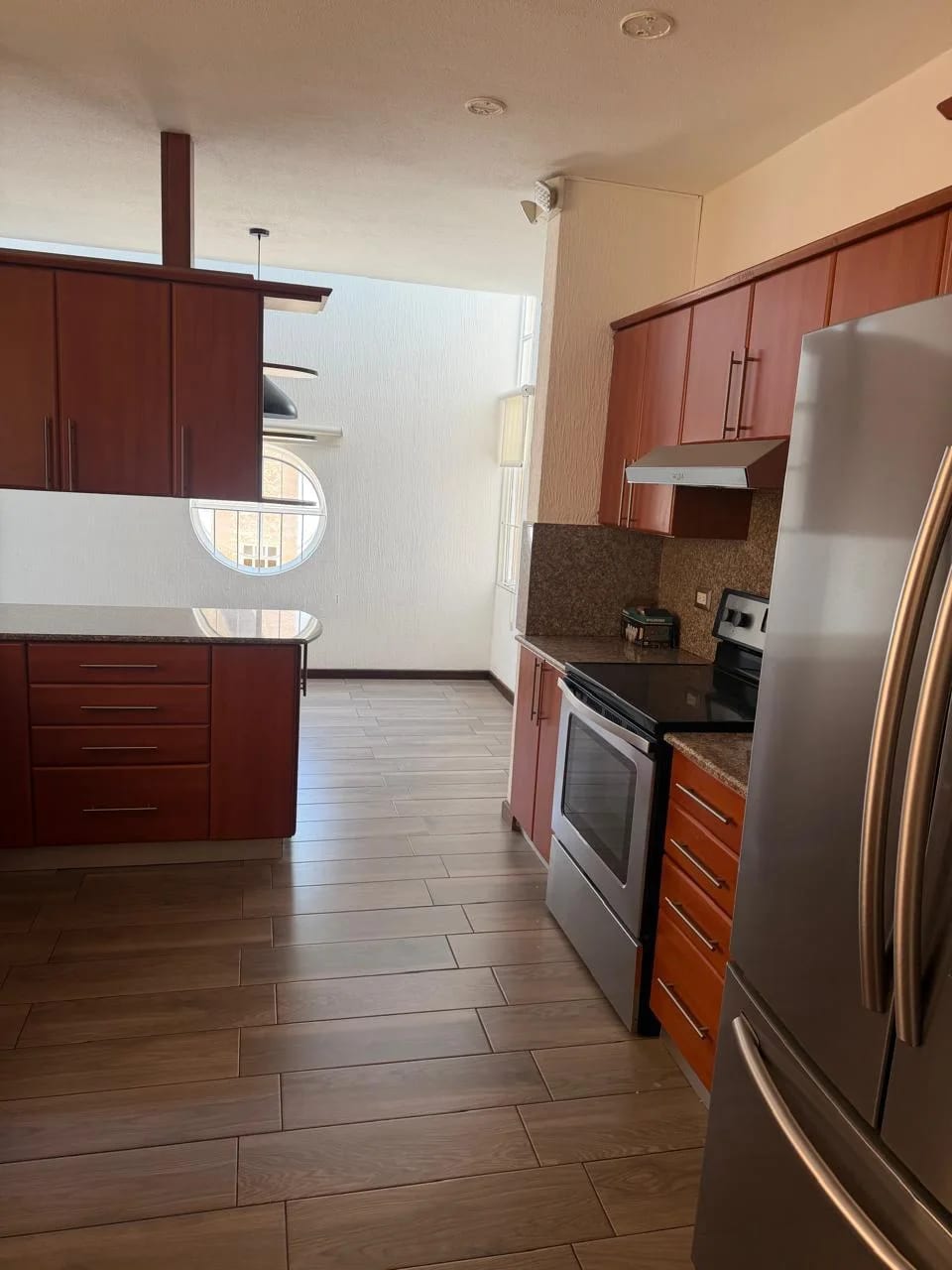 🏡✨ Exclusiva Casa en Renta – Elgin II ✨🏡 — Casa en Alquiler en Elgin, Zona 13, Guatemala, Ciudad — foto 6 de 14