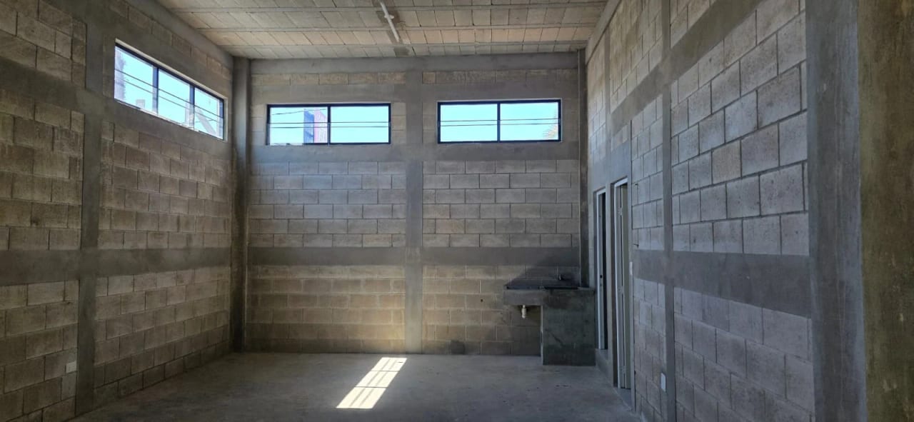 📢 Nueva Ofibodega Disponible – en el Naranjo — Bodega / Ofibodega en Alquiler en Condado Naranjo, Zona 4 Mixco, Guatemala, Ciudad — foto 4 de 9