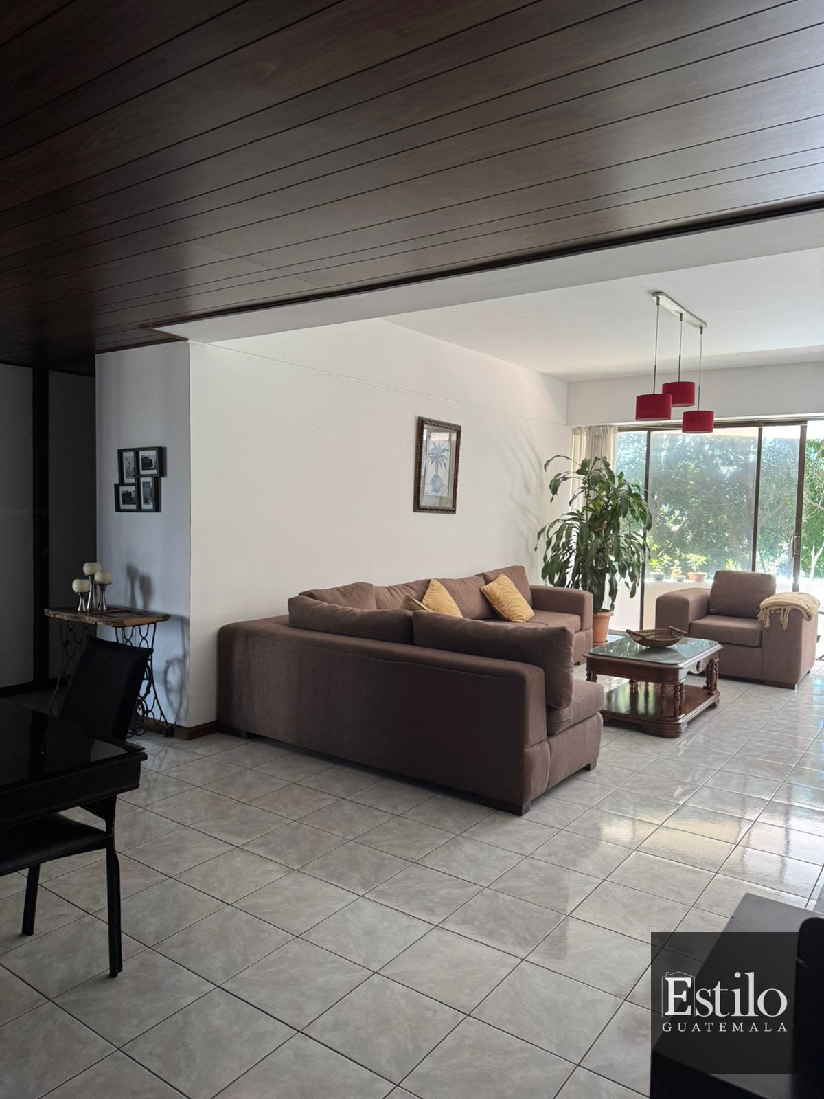 Hermoso Apartamento Con Balcón Z.10 Santa Clara — Apartamento en Alquiler en Santa Clara II, Zona 10, Guatemala, Ciudad — foto 6 de 12