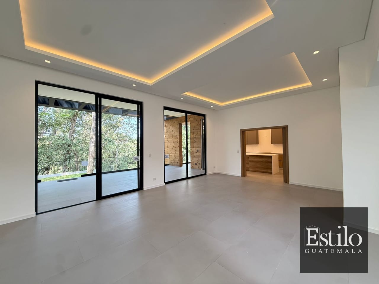 Preciosa Casa En Venta Z.16 — Casa en Venta en Zona 16, Guatemala, Ciudad — foto 8 de 17