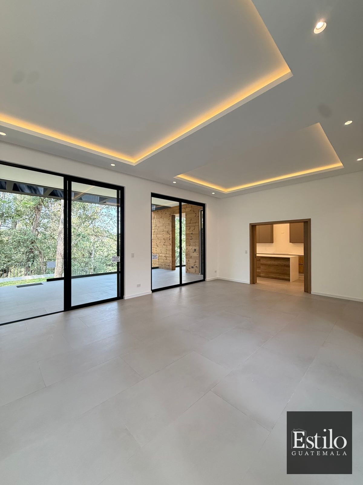 Preciosa Casa En Venta Z.16 — Casa en Venta en Zona 16, Guatemala, Ciudad — foto 11 de 17