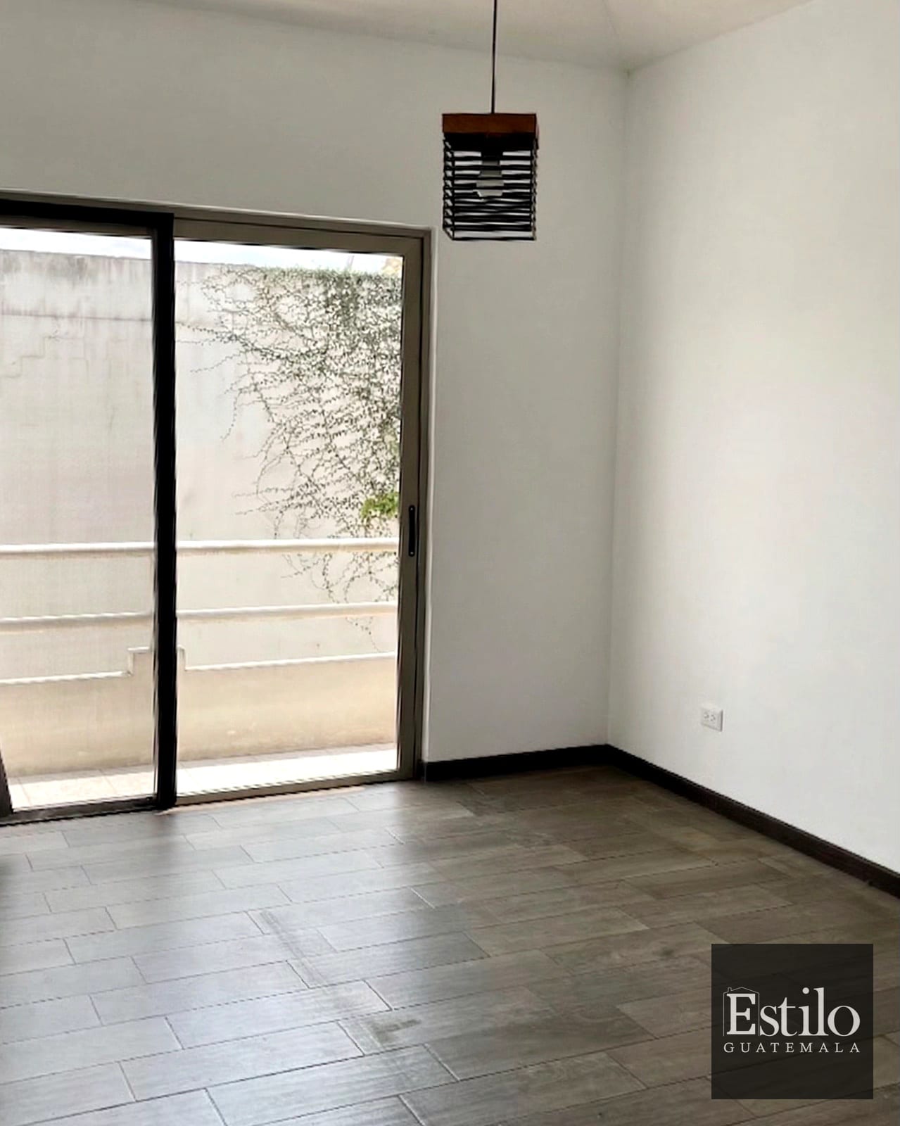Preciosa Casa En Venta Santa Catarina Pinula — Casa en Venta en Santa Catarina Pinula, Guatemala, Ciudad — foto 5 de 9