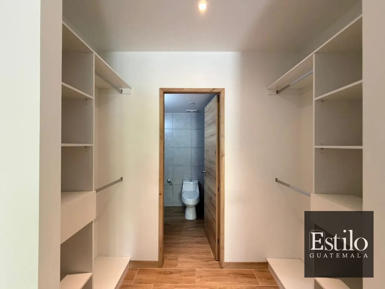 Precioso Apartamento Con Salida Al Jardín Z.9 — Apartamento en Venta en Cendana, Zona 9, Guatemala, Ciudad — foto 6 de 13