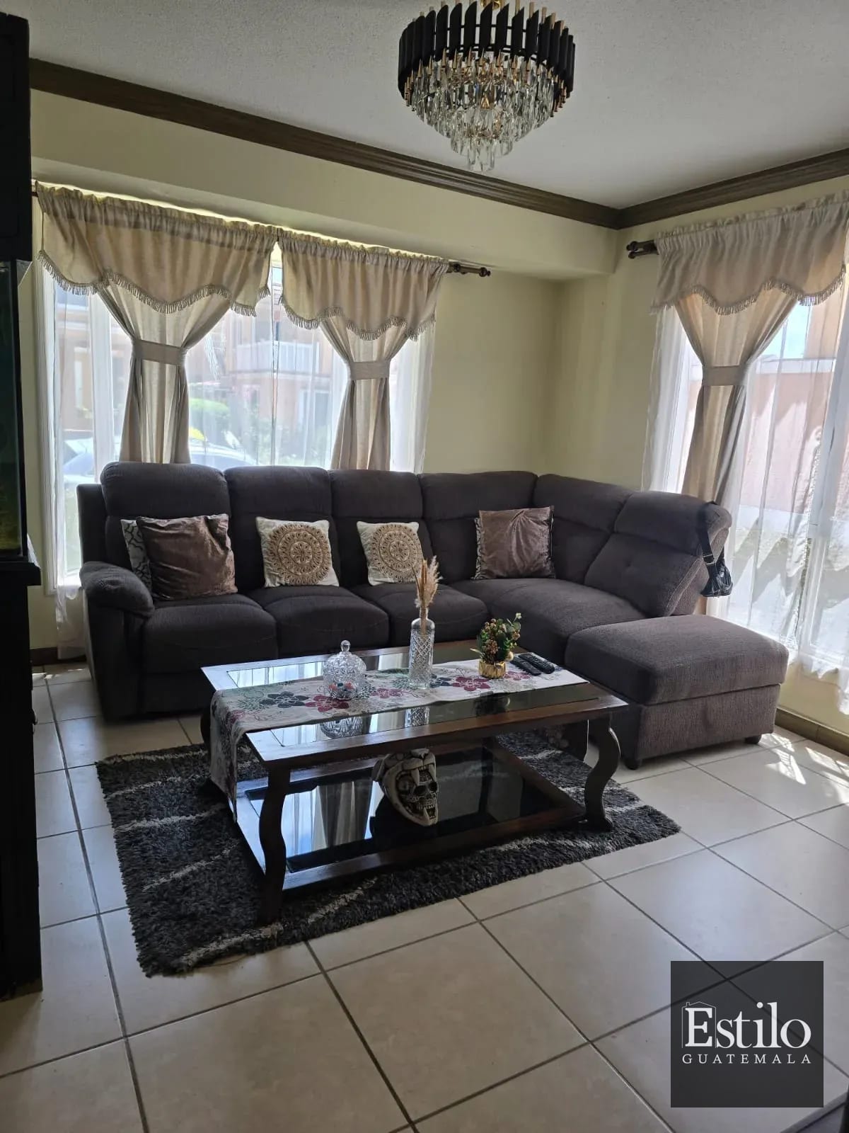 Espectacular Casa En Venta — Casa en Venta en Villas de San Martin de Allende, Carretera a El Salvador, Guatemala, Ciudad — foto 3 de 16