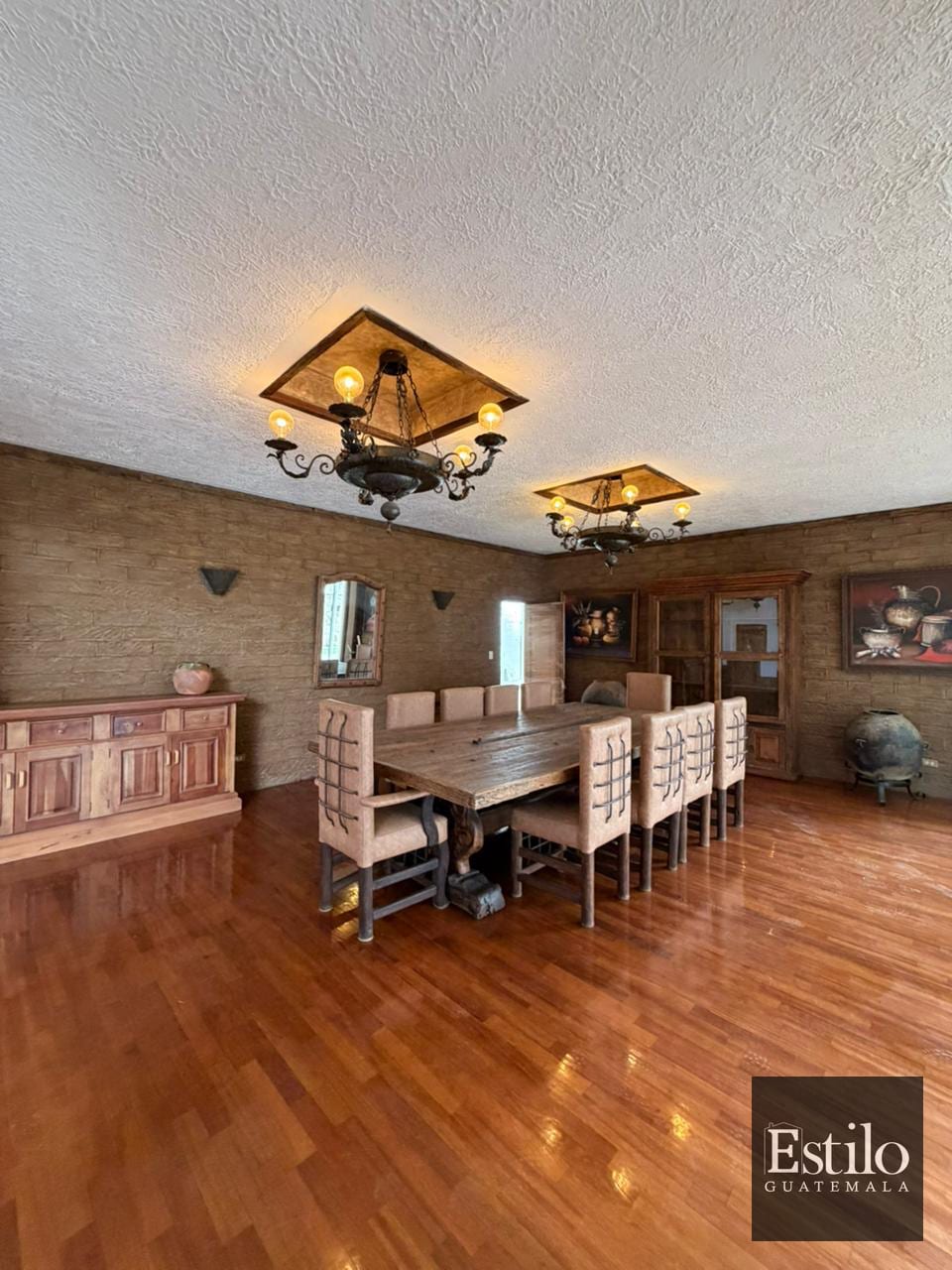 Espectacular Casa Estilo Mansión — Casa en Venta en Carretera a El Salvador, Guatemala, Ciudad — foto 11 de 15