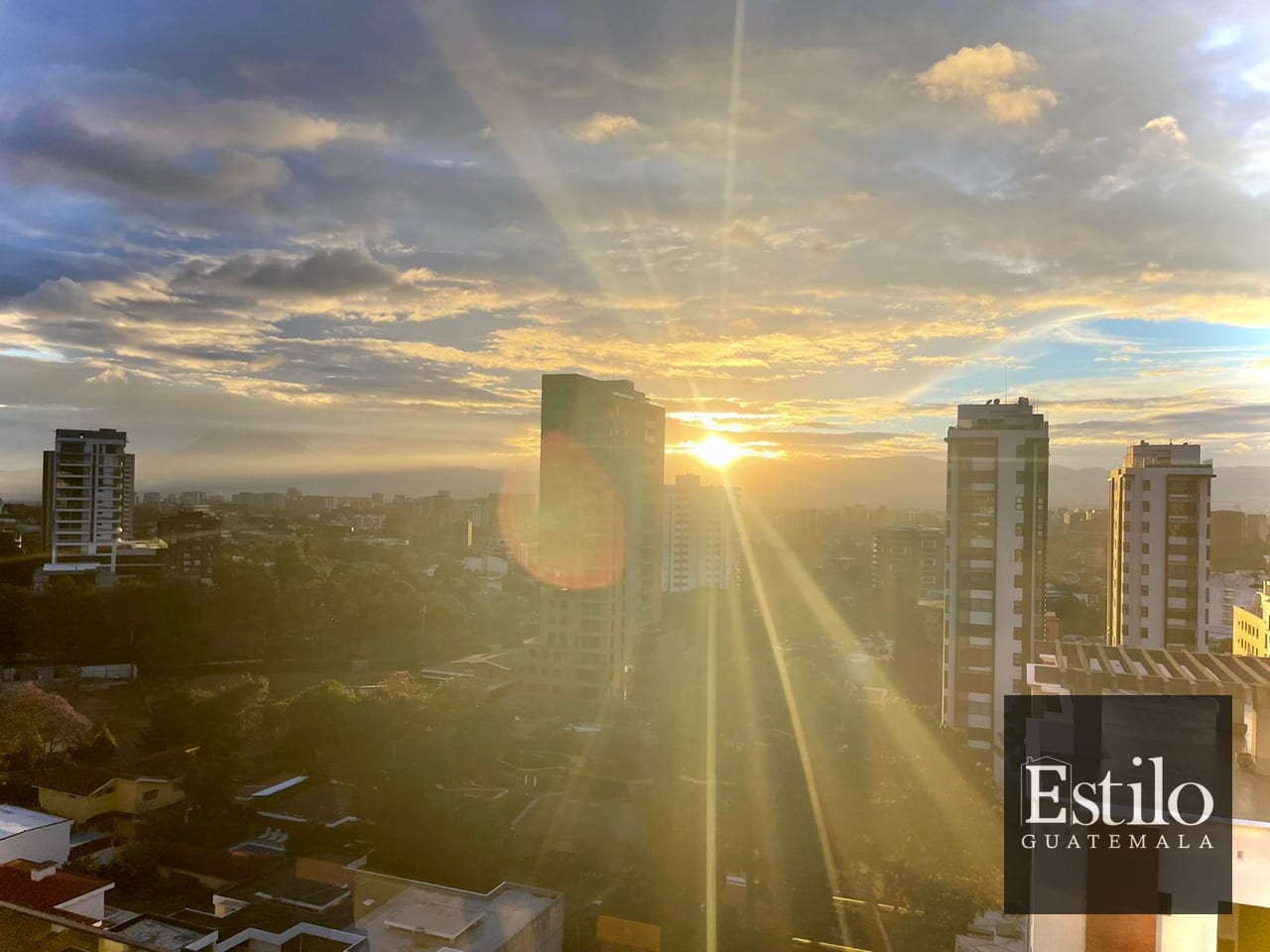 Espectacular Penthouse En Renta — Apartamento en Alquiler en Midori, Zona 15, Guatemala, Ciudad — foto 16 de 17