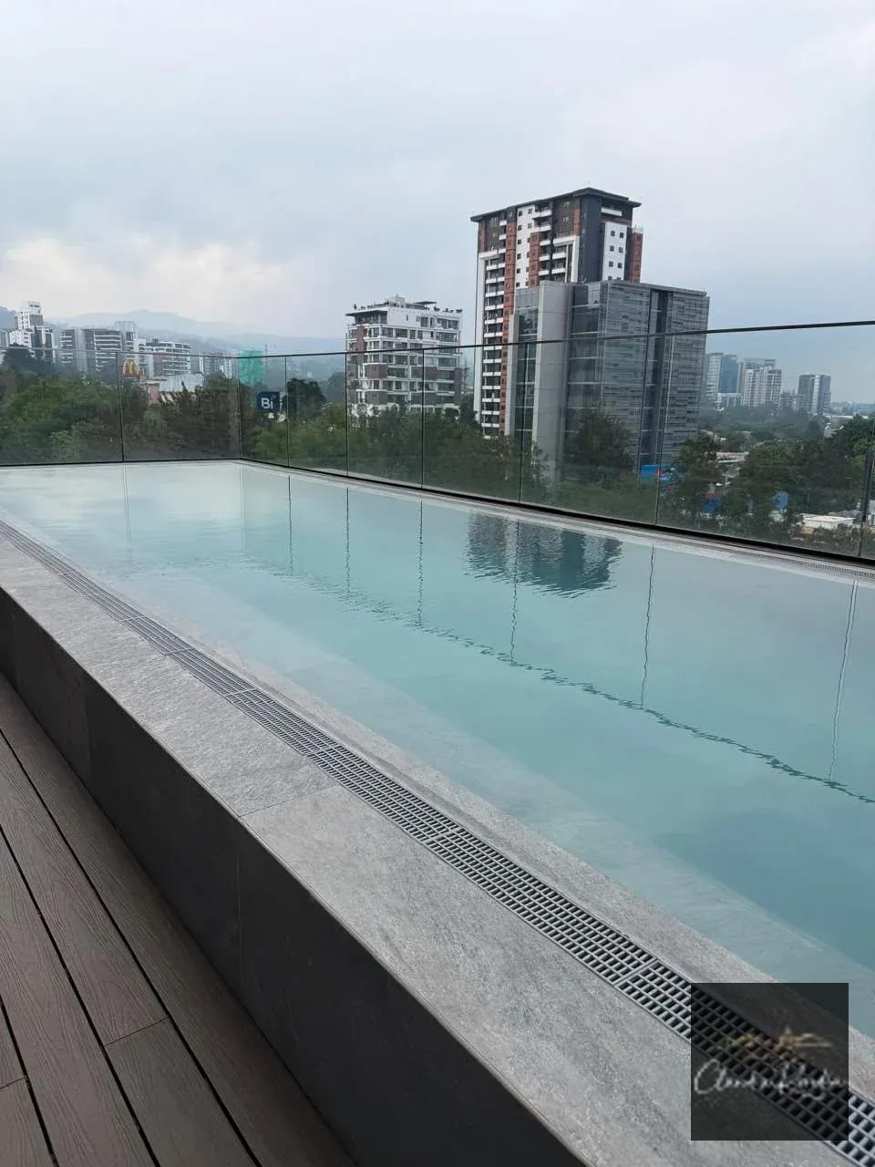 Apartamento en renta, Gaura zona 15 — Apartamento en Alquiler en Gaura, Zona 15, Guatemala, Ciudad — foto 3 de 8