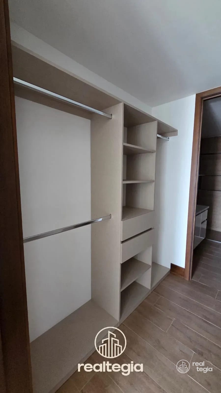 Apartamento en Gaura Zona 15 — Apartamento en Alquiler en Zona 15, Guatemala, Ciudad — foto 13 de 17