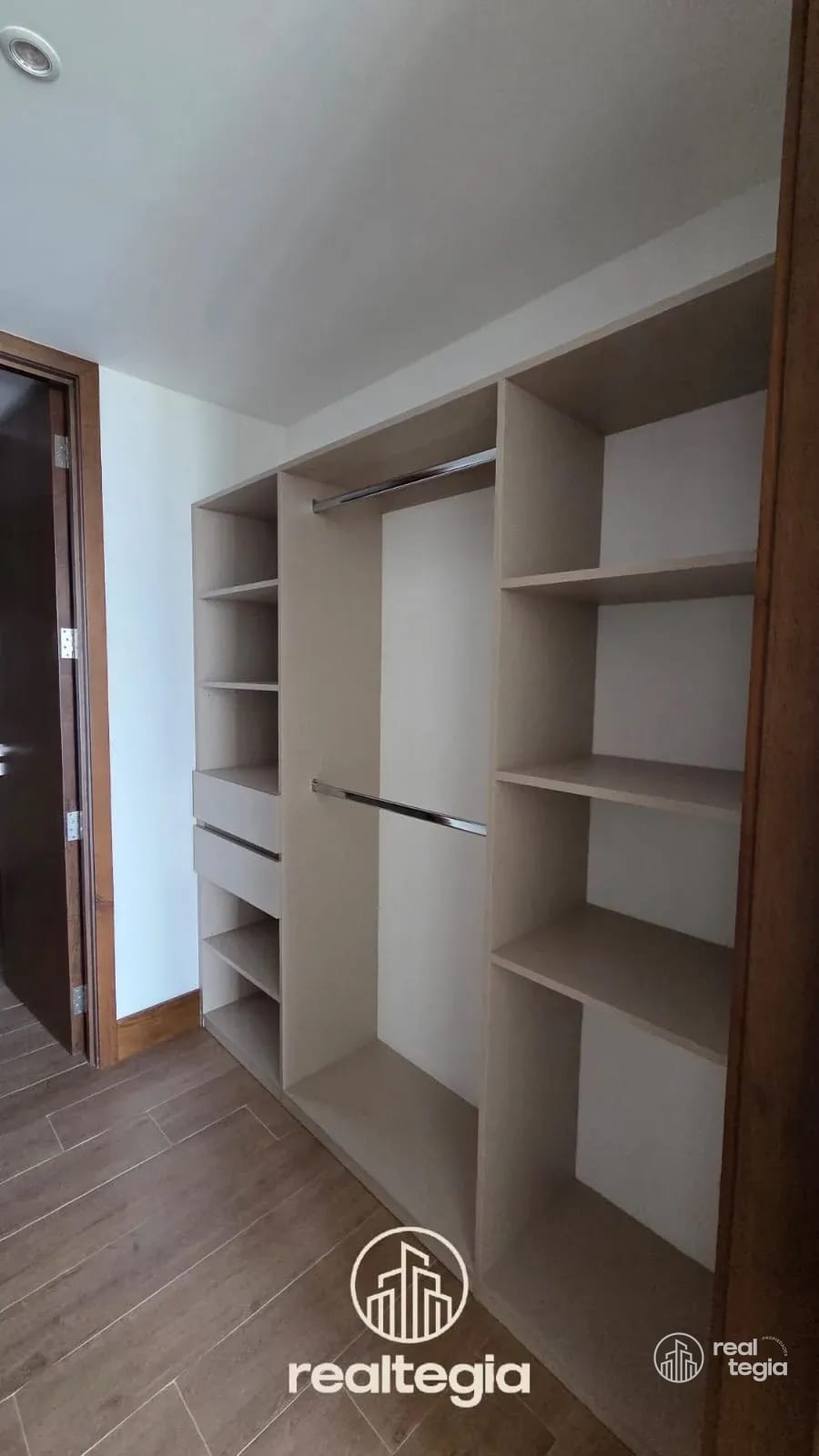Apartamento en Gaura Zona 15 — Apartamento en Alquiler en Zona 15, Guatemala, Ciudad — foto 14 de 17