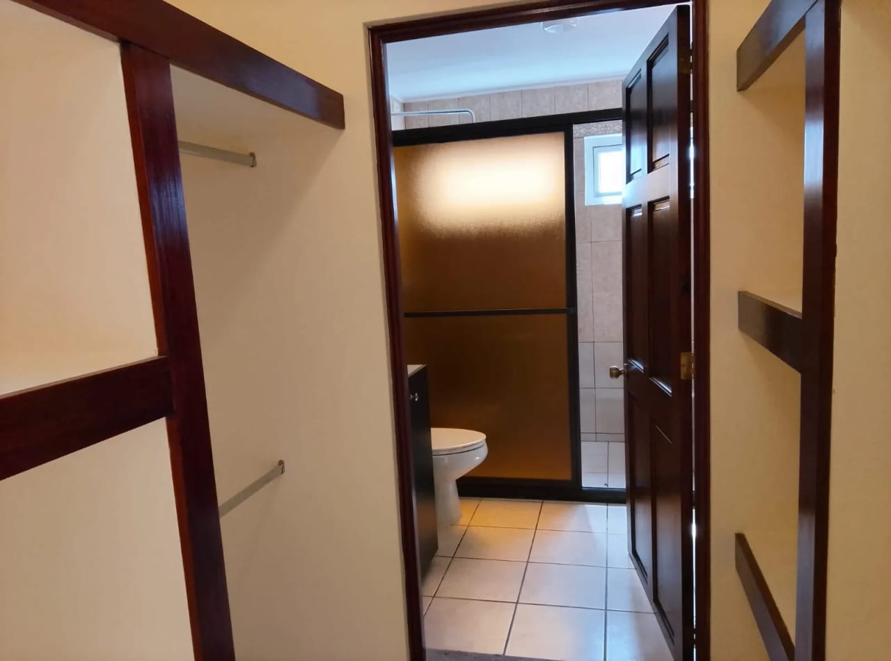 Casa en Venta Km.18 Carretera a El Salvador cod.DC36374 — Casa en Venta en Carretera a El Salvador, Guatemala, Ciudad — foto 8 de 17
