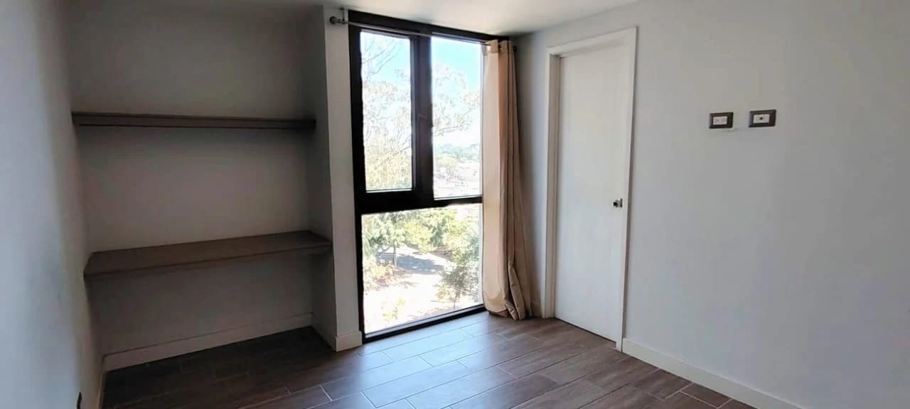 Apartamento en Renta Zona 11 cod. CA36677 — Apartamento en Alquiler en Zona 10, Guatemala, Ciudad — foto 4 de 6