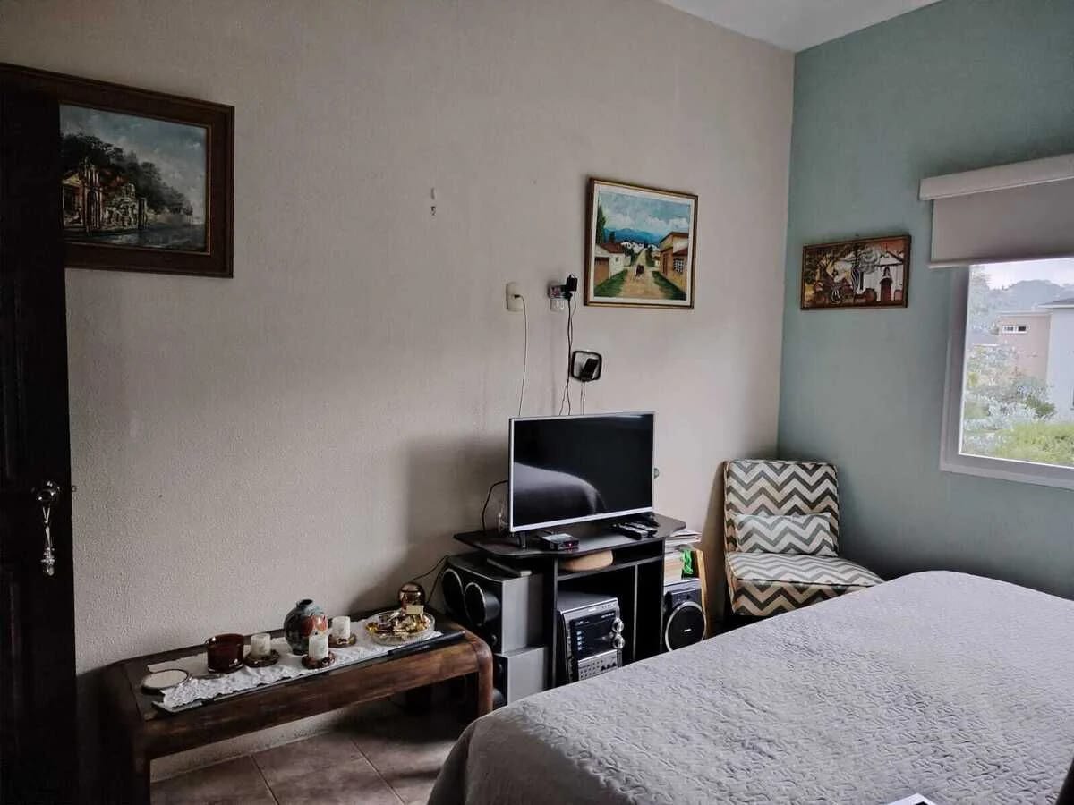 Casa en venta en La Fontana — Casa en Venta en La Fontana III, Carretera a El Salvador, Guatemala, Ciudad — foto 6 de 10