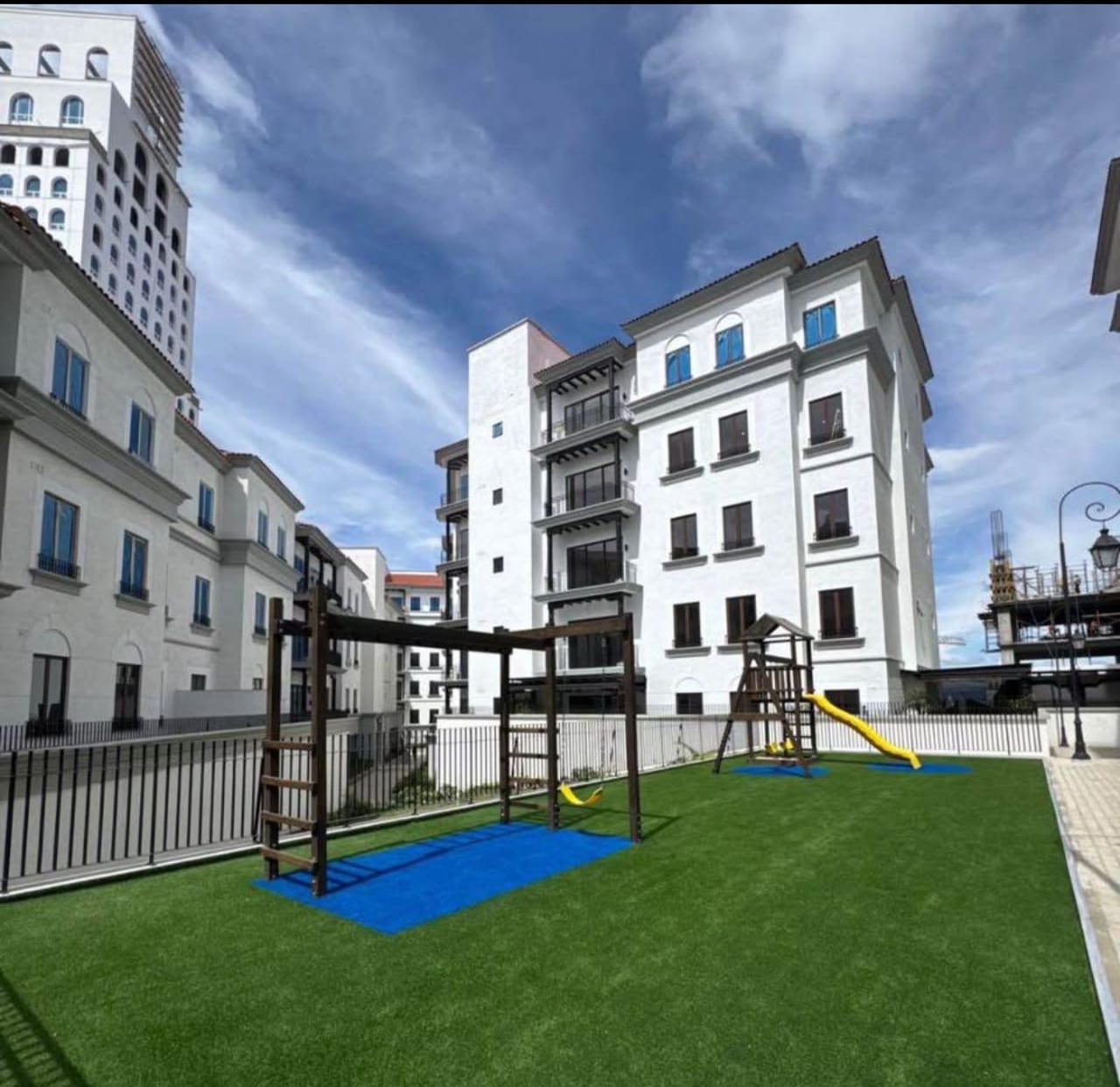 Nogales de Cayala apartamento para estrenar totalmente nuevo y moderno en renta amplio zona privilegiada — Apartamento en Alquiler en Zona 16, Guatemala, Ciudad — foto 8 de 9