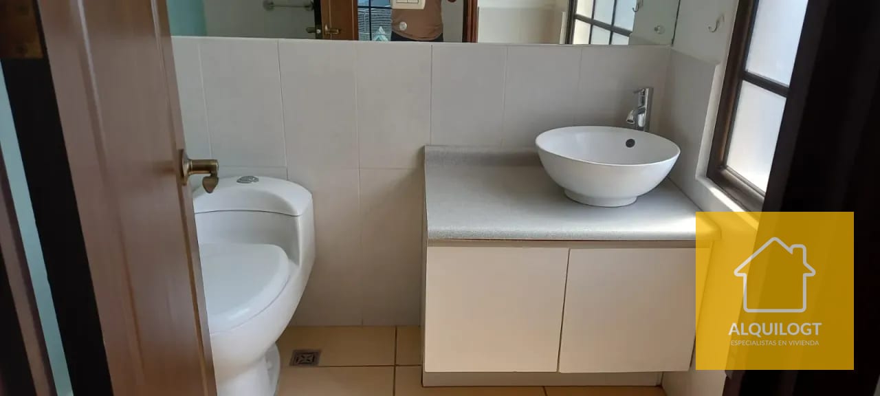 Apartamento en Madeleine zona 10 — Apartamento en Alquiler en Zona 10, Guatemala, Ciudad — foto 9 de 10