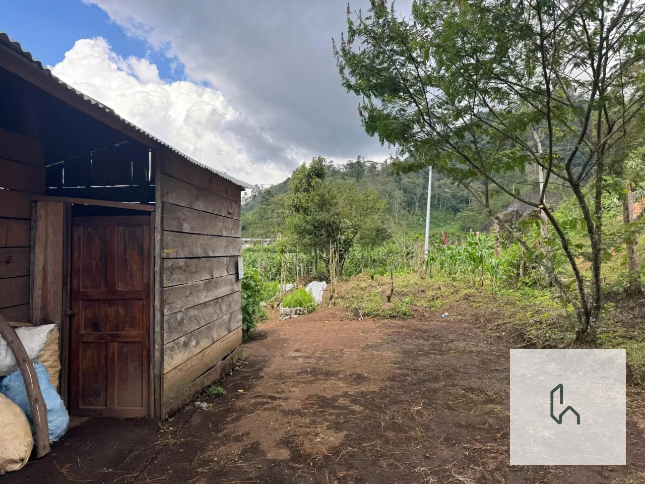 Venta de Hermoso Terreno Plano en Santa Cruz Verapaz — Terreno en Venta en Santa Cruz Verapaz, Alta Verapaz — foto 2 de 11