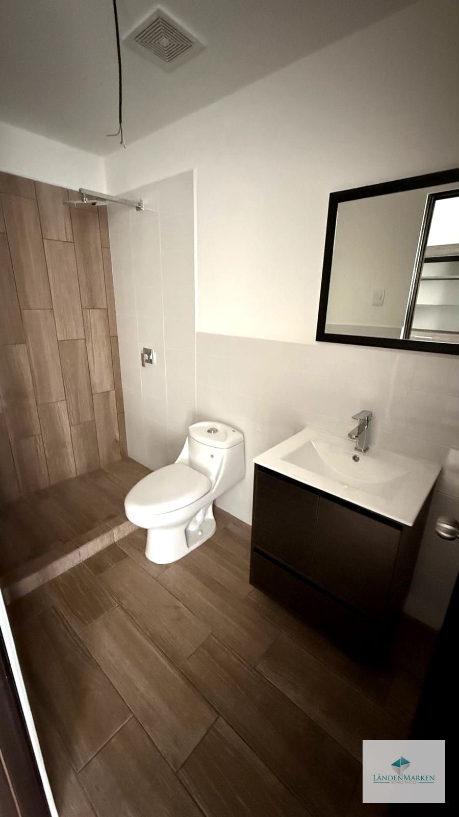 Apartamento Amplio para Estrenar en Edificio Petápolis Zona 12 — Apartamento en Alquiler en Petápolis, Zona 12, Guatemala, Ciudad — foto 14 de 16