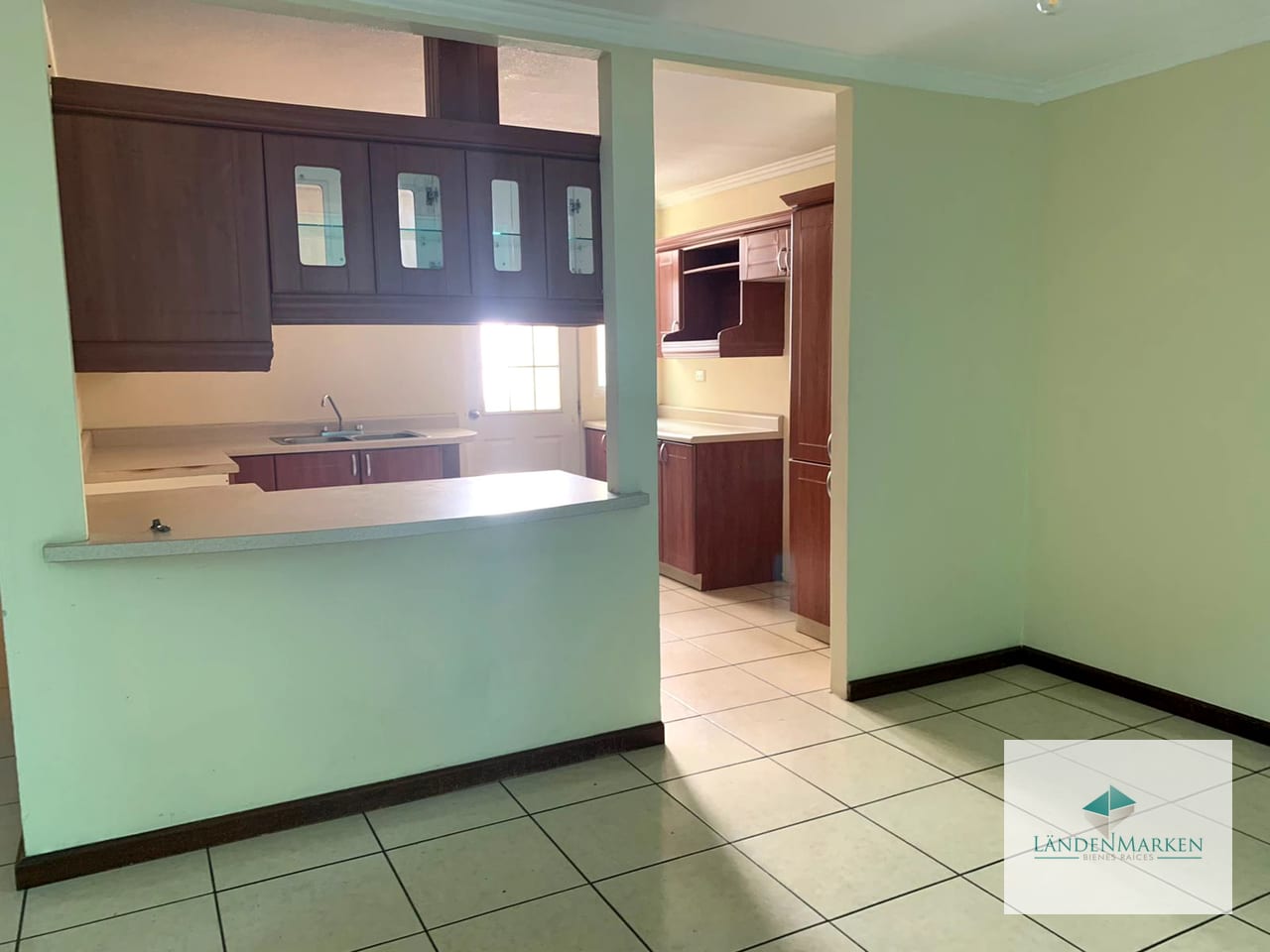 Alquiler de Casa Dentro de Condominio en Lomas de San Rafael CAES KM 16.5 — Casa en Alquiler en Lomas de San Rafael, Carretera a El Salvador, Guatemala, Ciudad — foto 15 de 17