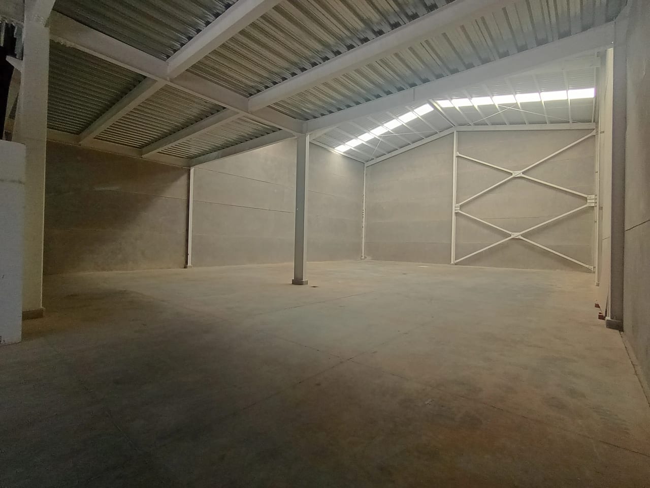 Renta Ofibodega en Km 16.5 (CAES) — Bodega / Ofibodega en Alquiler en Carretera a El Salvador, Guatemala, Ciudad — foto 8 de 11
