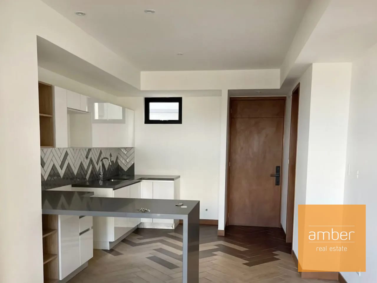 Apartamento en Vilabosque, Kanajuyú, zona 16 — Apartamento en Alquiler en Zona 16, Guatemala, Ciudad — foto 3 de 5