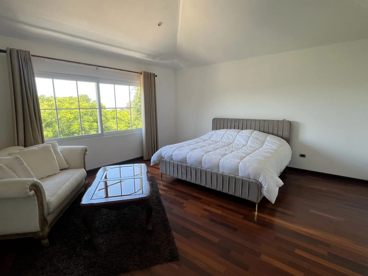 Casa en venta, Colinas de Castel, Km. 20 Carretera a Fraijanes — Casa en Venta en Colinas de Castel, Carretera a El Salvador, Guatemala, Ciudad — foto 5 de 7