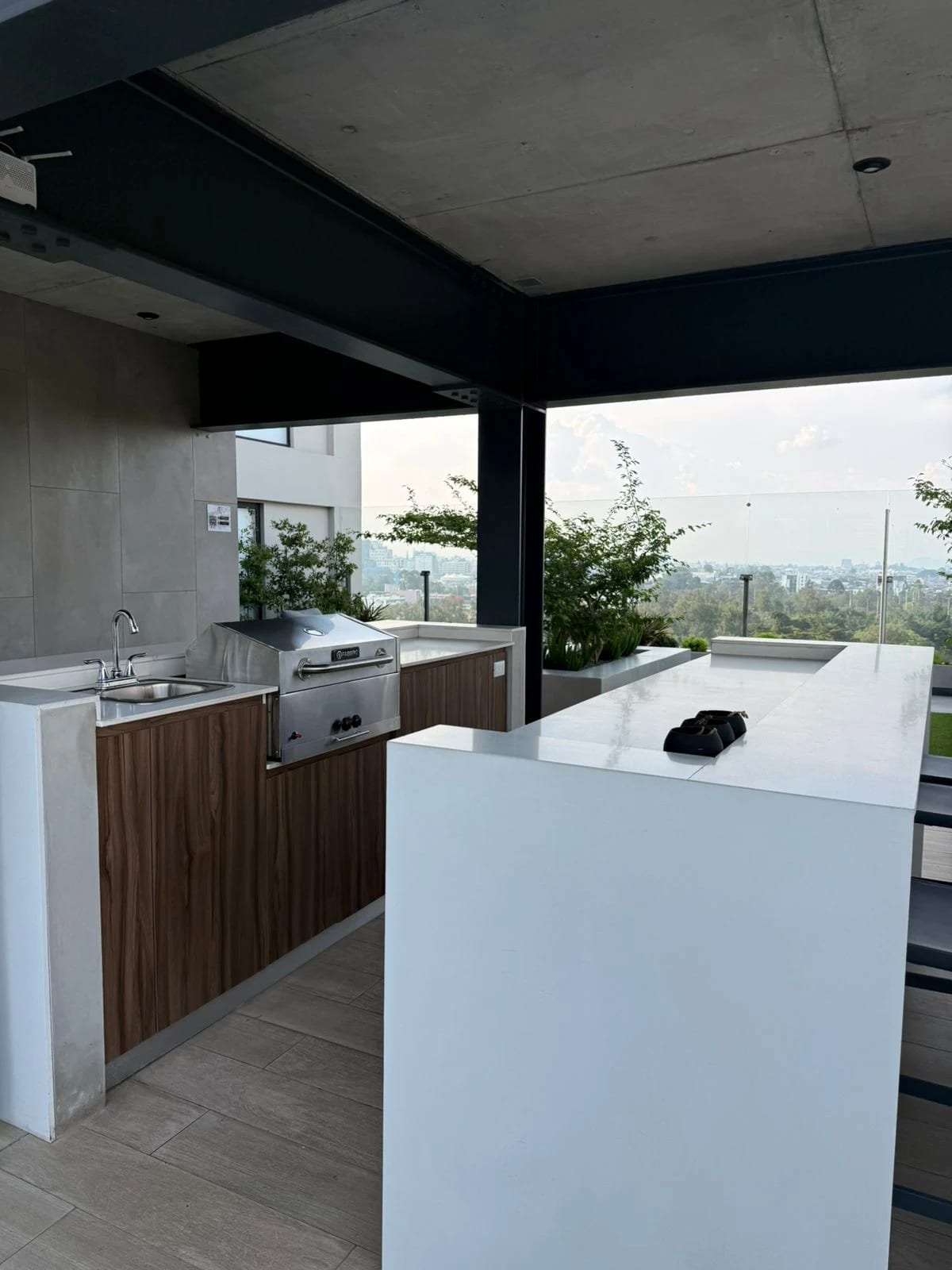 Apartamento en Alquiler – Edificio Meraki, Zona 10 — Apartamento en Alquiler en Meraki Z10, Zona 10, Guatemala, Ciudad — foto 13 de 13