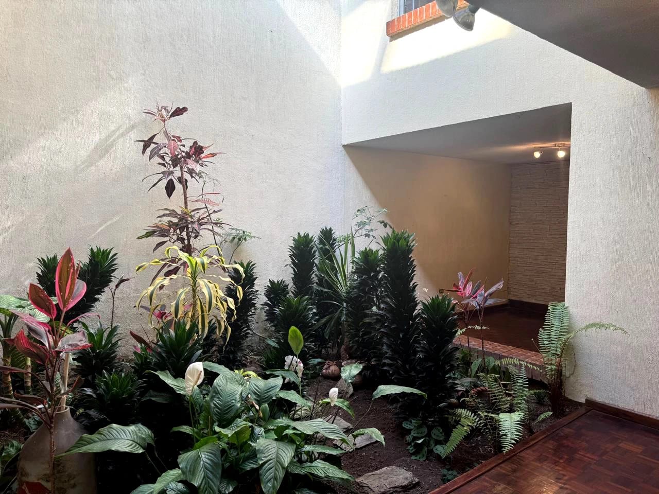 Casa en Alquiler | Zona Pradera, Zona 10 — Casa en Alquiler en Zona Pradera, Zona 10, Guatemala, Ciudad — foto 16 de 17