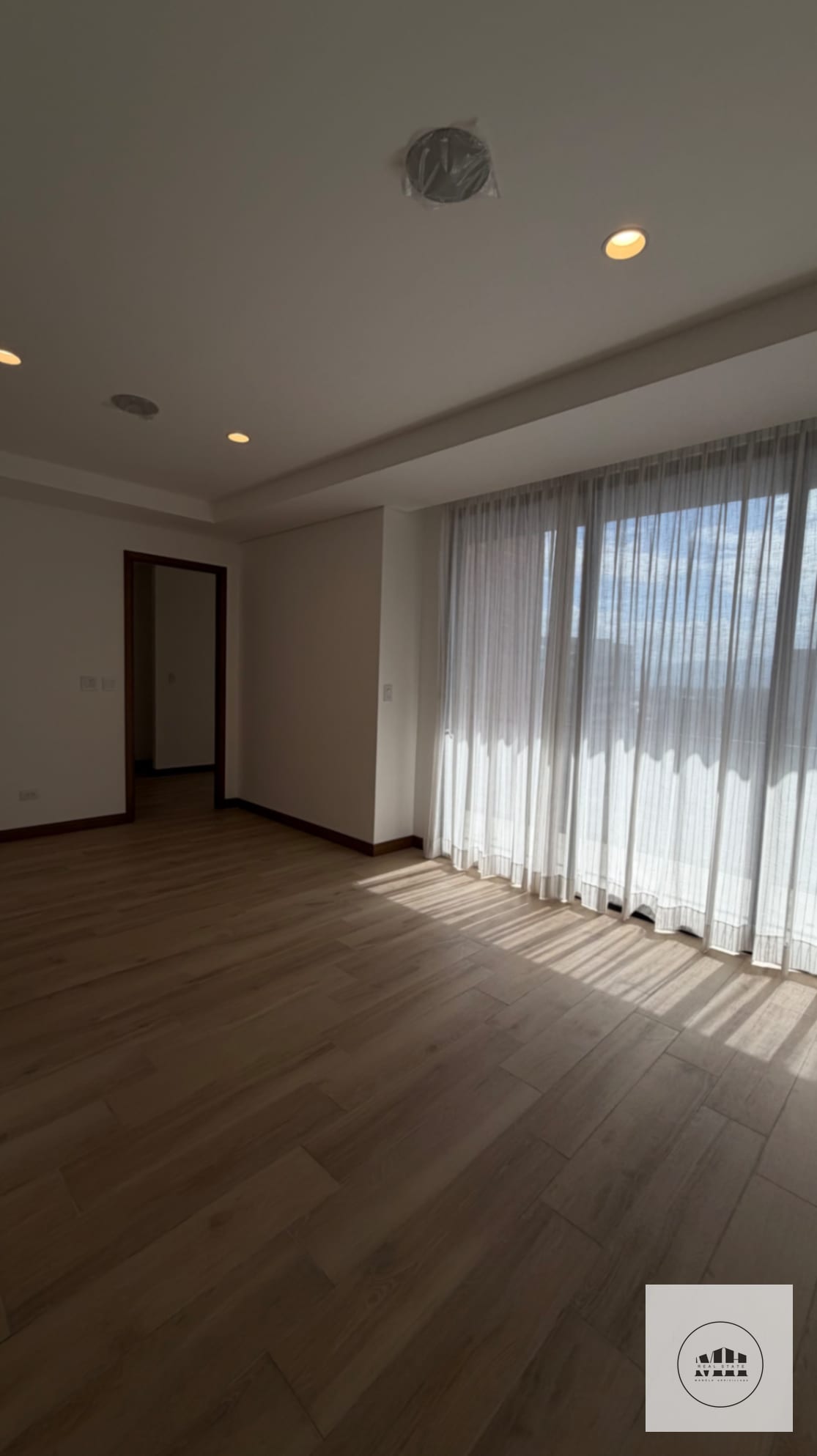 Bellísimo y moderno apartamento en zona 10 — Apartamento en Alquiler en Zona 10, Guatemala, Ciudad — foto 14 de 17