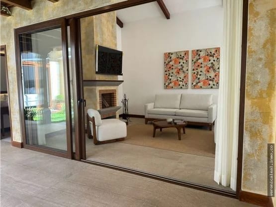 Casa en Venta en club Residencial Los Franciscanos — Casa en Venta en Antigua, Sacatepéquez — foto 2 de 17
