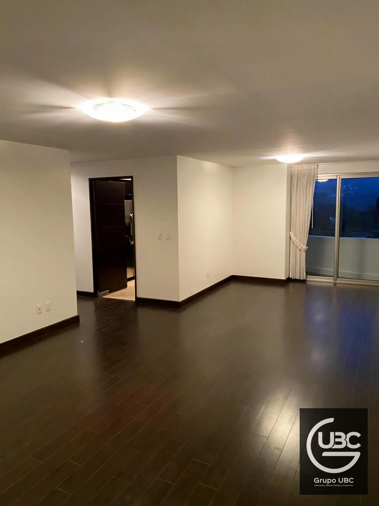Apartamento en renta en Attica Zona 14 — Apartamento en Alquiler en Attica, Zona 14, Guatemala, Ciudad — foto 1 de 16
