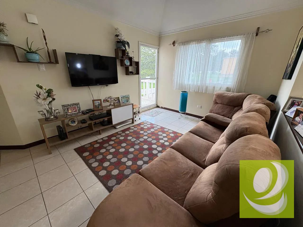 Vendo o Rento Casa en CAES en San Martin de Allende - Q1,600,000 - Q6,500 - PMC-003-05-26 — Casa en Alquiler en Carretera a El Salvador, Guatemala, Ciudad — foto 2 de 11